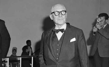 Works of Le Corbusier, his life, architecture, style and buildings.