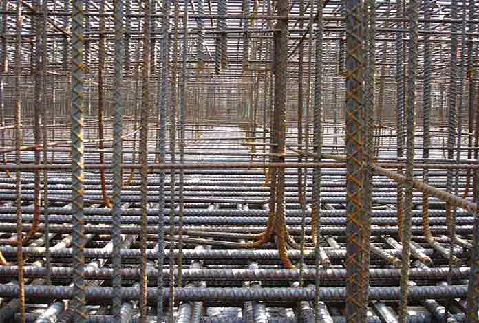 Mesh reinforcement steel using on the construction site