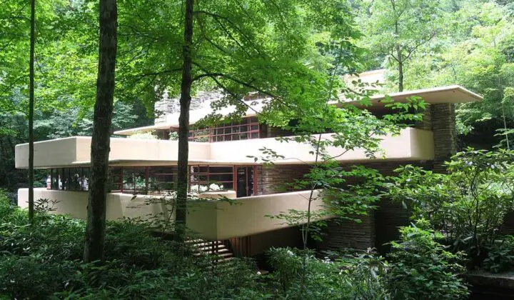 Analysis of Fallingwater House by Frank Lloyd Wright - Archeetect