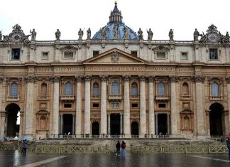 Saint Peter Basilica, famous Renaissance example