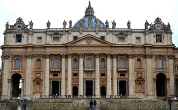 Saint Peter Basilica, famous Renaissance example