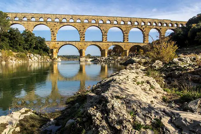 Aqueducts used for carrying water in Rome 
