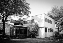 Architectural review of Gropius House which is one of the most important architectural works of modern architecture and Bauhaus style