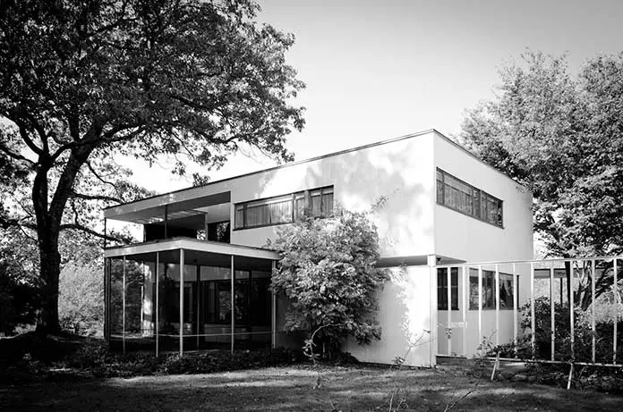 Architectural review of Gropius House which is one of the most important architectural works of modern architecture and Bauhaus style