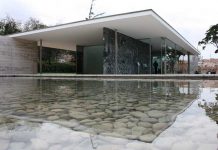Ludwig Mies van der Rohe minimalist buildings photography