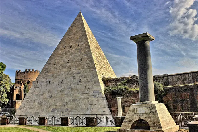 Pyramid of Cestius in ancient Rome
