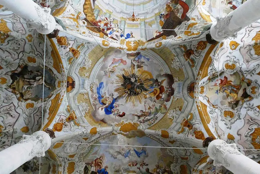 Baroque ceiling fresco example