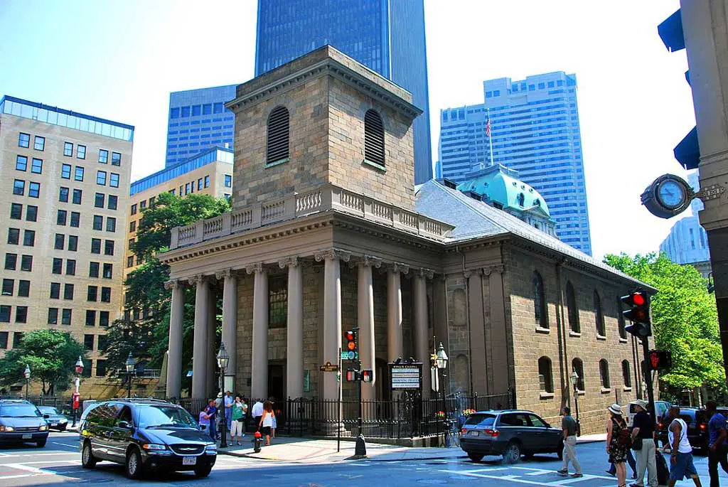 The King's Chapel's one of the historical buildings in Boston, USA.